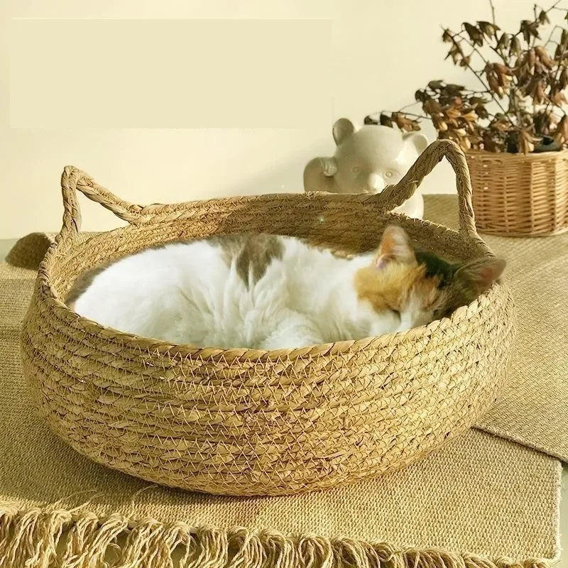 Rattan Basket Bed